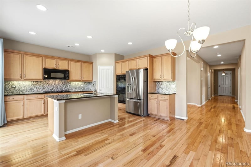 5040 S Netherland St S, Centennial, CO 80015