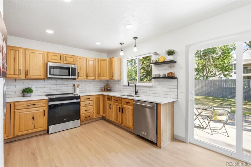 8728 Floyd Dr, Lakewood, CO 80227