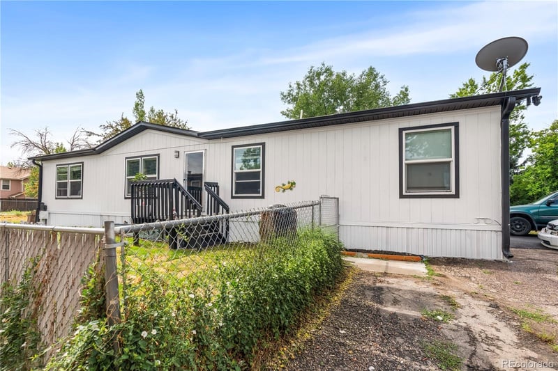 12205 Perry St Lot 64, Broomfield, CO 80020