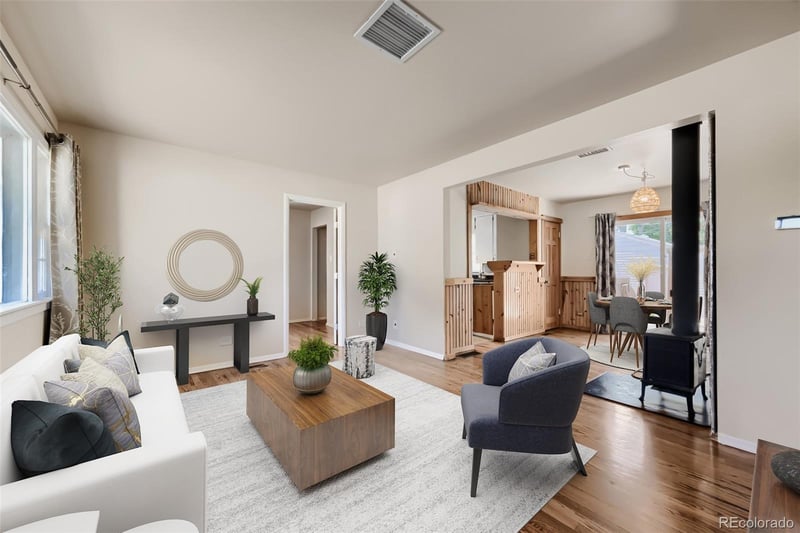 3275 S Fox St, Englewood, CO 80110