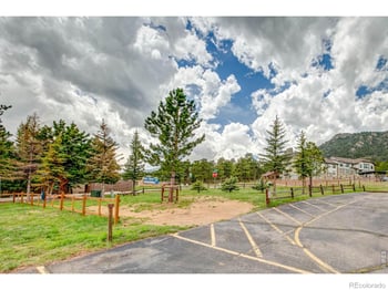 1050 S Saint Vrain Ave #1, Estes Park, CO 80517