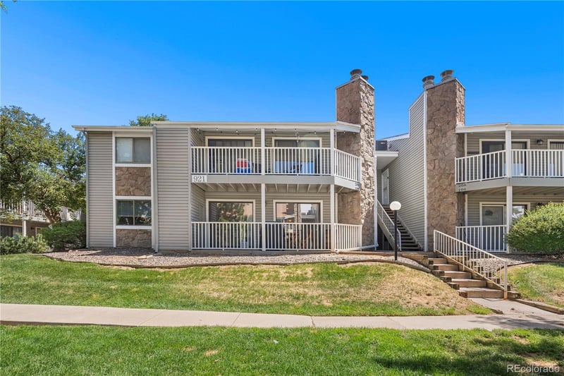 921 Walden St #105, Aurora, CO 80017