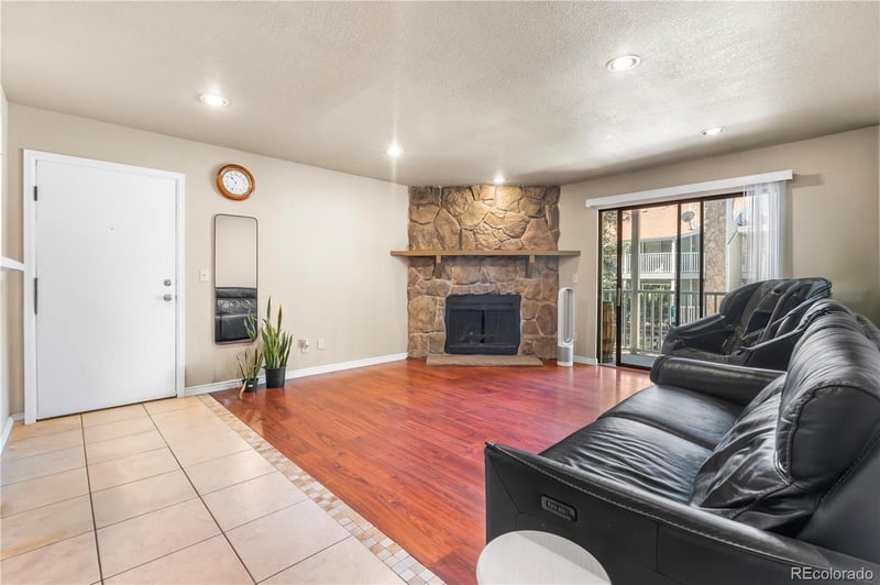 921 Walden St #105, Aurora, CO 80017