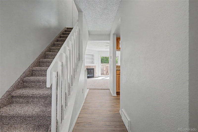 2455 Lexington Village Ln, Colorado Springs, CO 80916