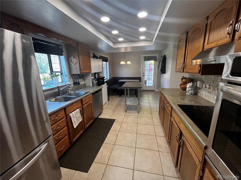 13134 Peacock Dr, Lone Tree, CO 80124