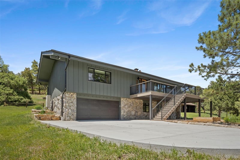 22133 Crestmoor Rd, Golden, CO 80401