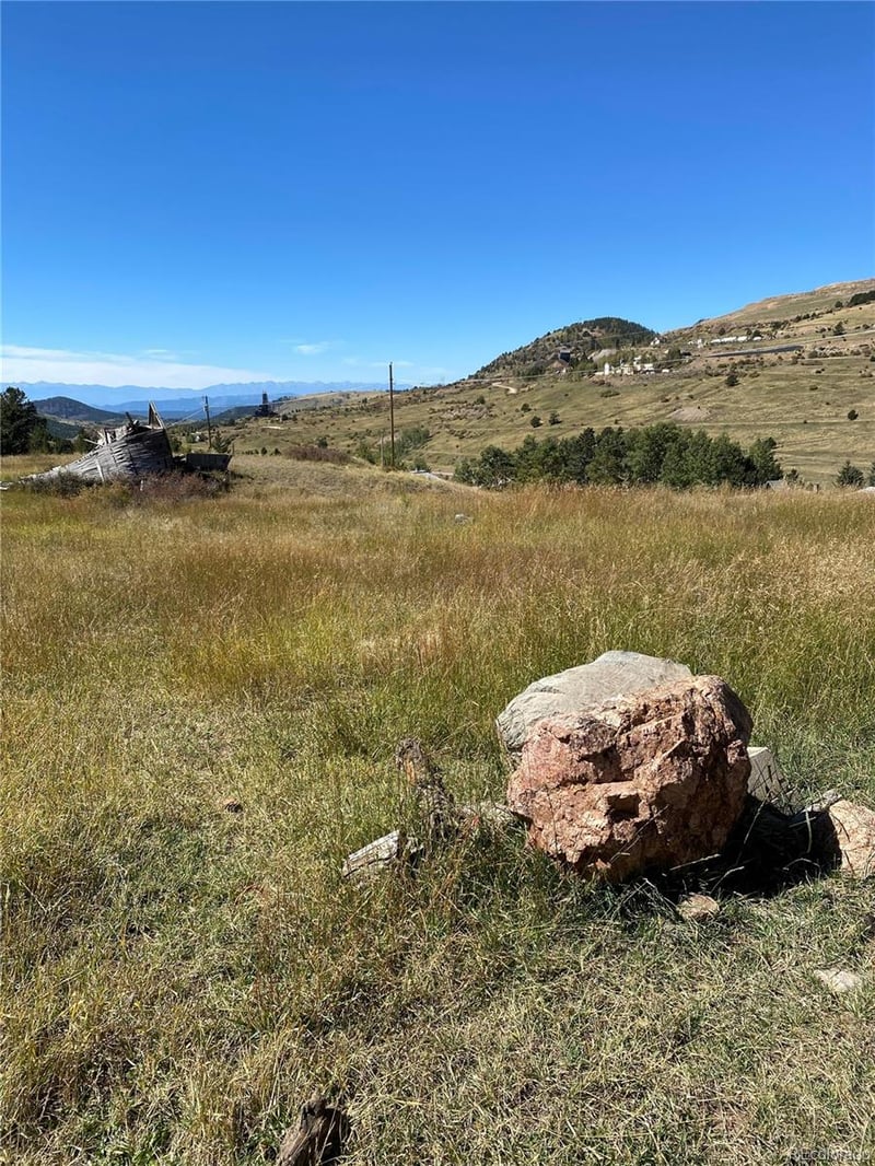 909 Victor Ave, Victor, CO 80860