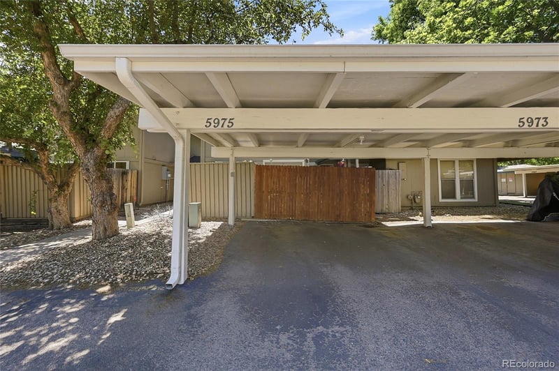 5975 Willow Way, Englewood, CO 80111