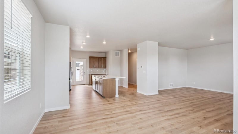 343 Bersshine St, Watkins, CO 80137