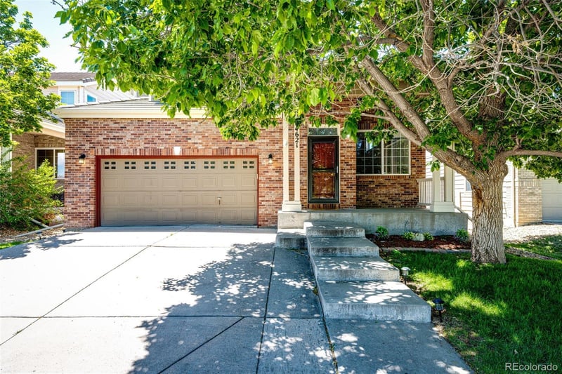 24621 Kansas Cir, Aurora, CO 80018