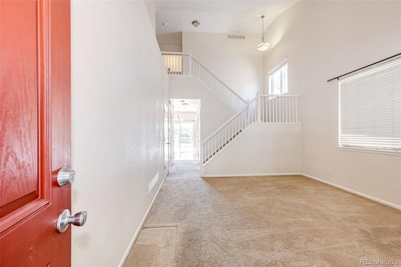 24621 Kansas Cir, Aurora, CO 80018