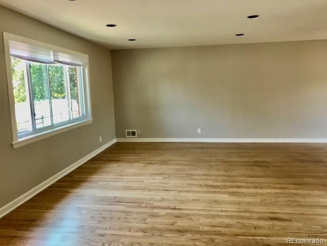 2285 Noble St, Centennial, CO 80121
