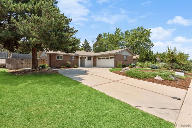 8308 72nd Ave, Arvada, CO 80005