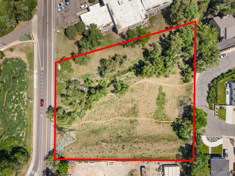1010 Pierce St, Lakewood, CO 80214