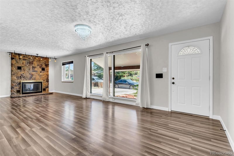 8601 Concord Ln, Westminster, CO 80031