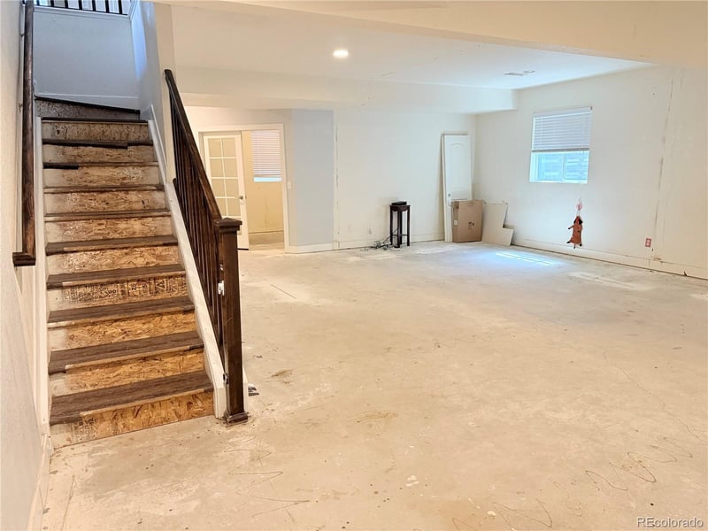 6364 Harvest St, Aurora, CO 80016