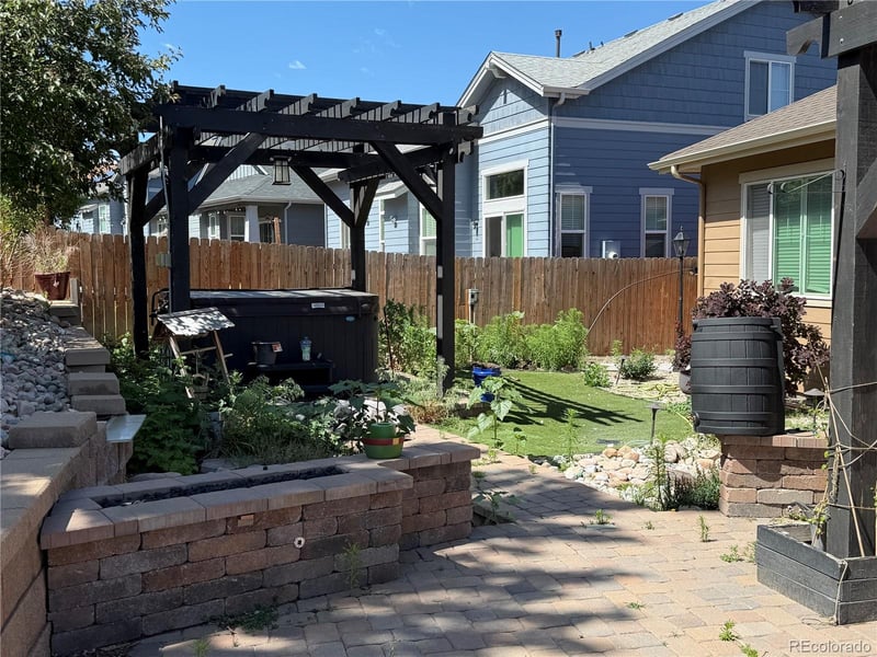 6364 Harvest St, Aurora, CO 80016