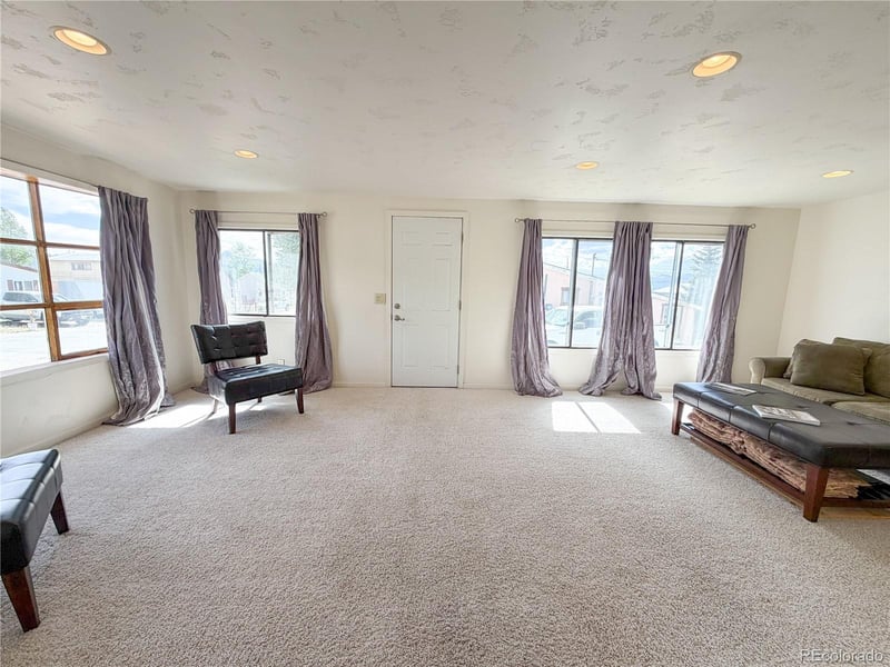 430 5th St, Leadville, CO 80461