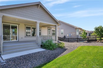 8595 S Quemoy St, Aurora, CO 80016