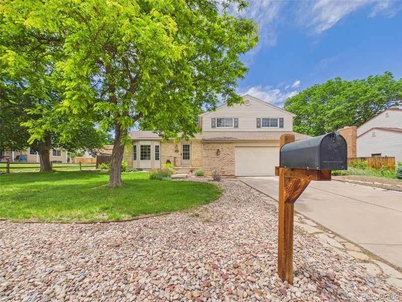 7581 Downing St, Littleton, CO 80122