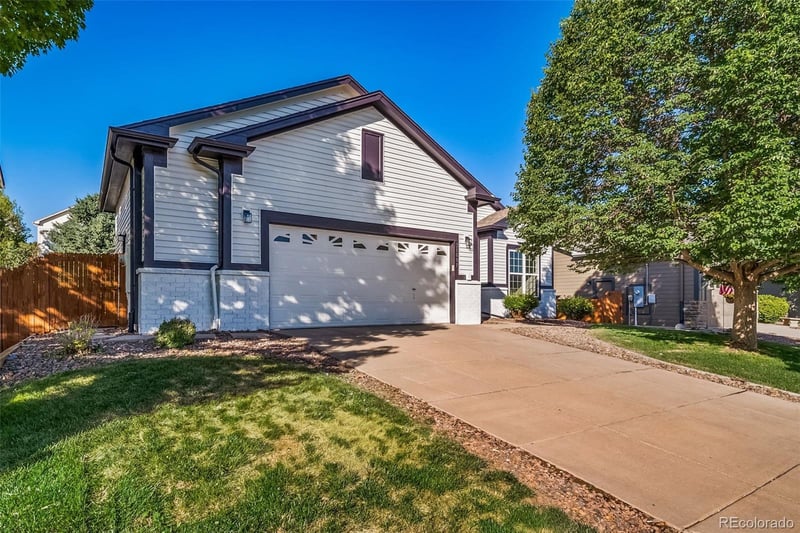 21097 Hawthorne Ln, Parker, CO 80138