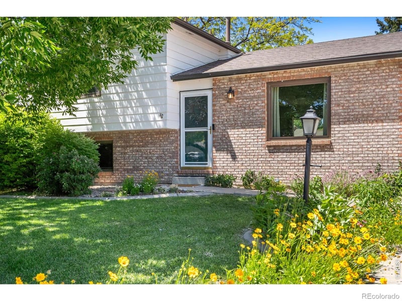 3281 Mcintosh Ct, Loveland, CO 80538