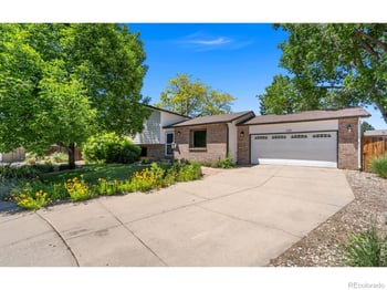 3281 Mcintosh Ct, Loveland, CO 80538