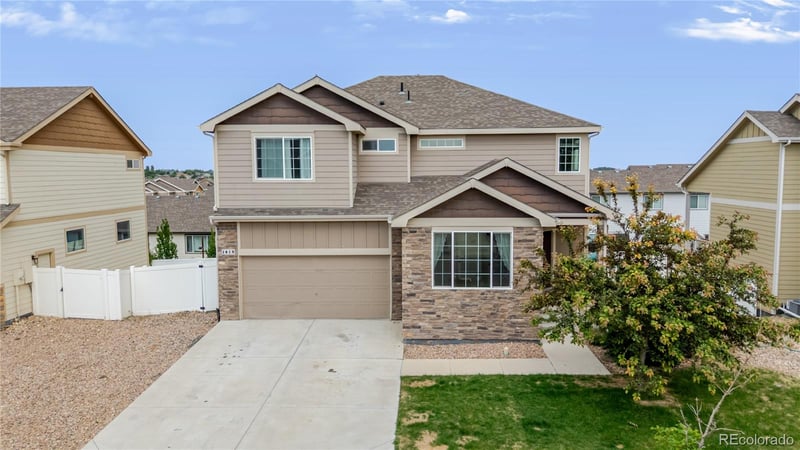 1019 Mount Oxford Ave, Windsor, CO 80550