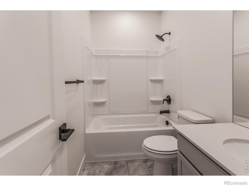 780 Chatter Rd, Windsor, CO 80550
