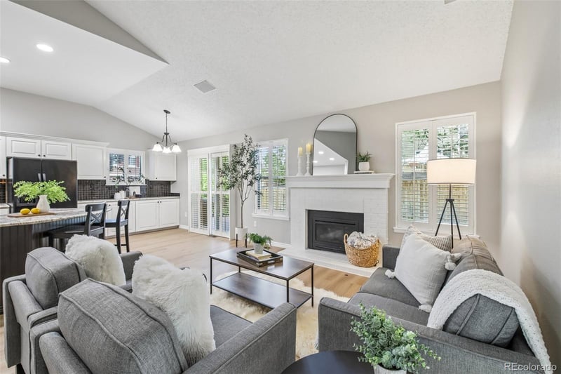 9805 Foxhill Cir, Highlands Ranch, CO 80129