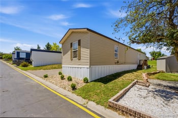 9400 Elm Ct Lot 650, Denver, CO 80260