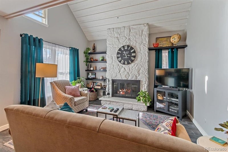 2621 Xanadu Way #F, Aurora, CO 80014