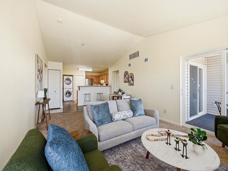 5667 S Urban St #304, Littleton, CO 80127