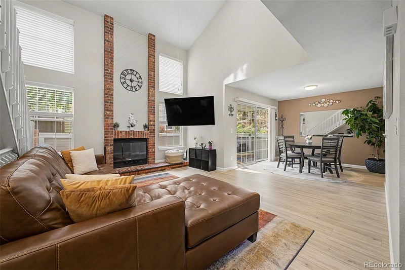 7684 Monaco Cir, Englewood, CO 80112