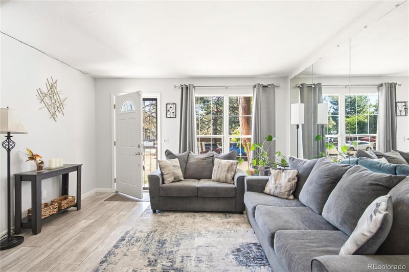 8805 Floyd Ave, Lakewood, CO 80227