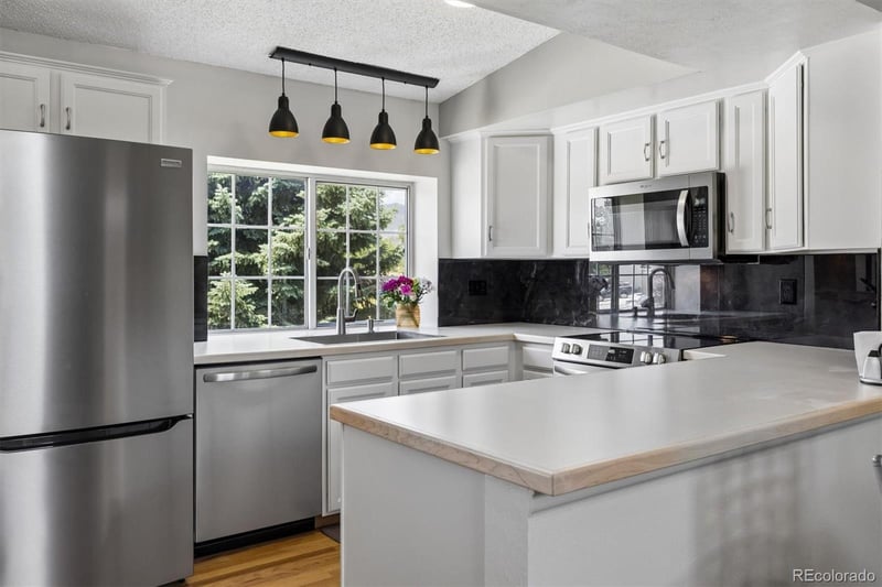 6058 Swadley Way, Littleton, CO 80127