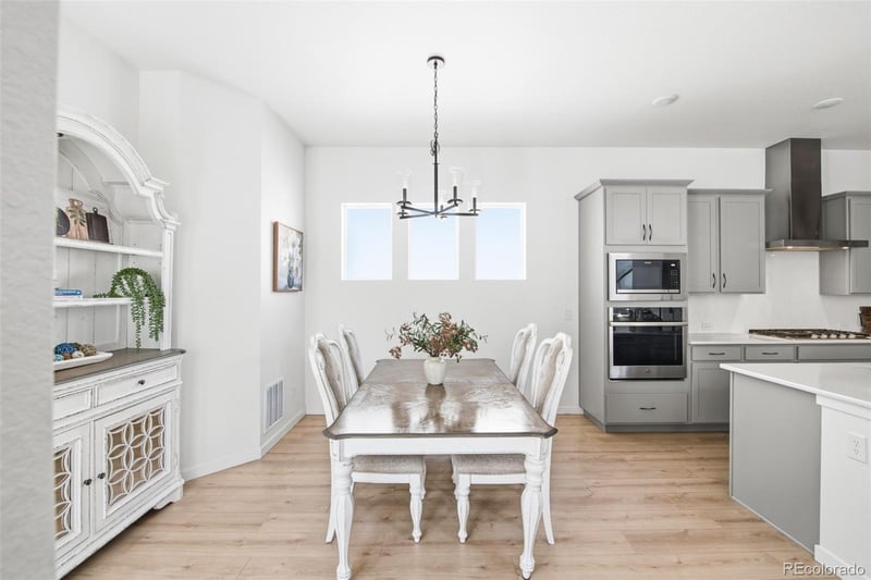 8946 Wolf Valley Dr, Colorado Springs, CO 80924