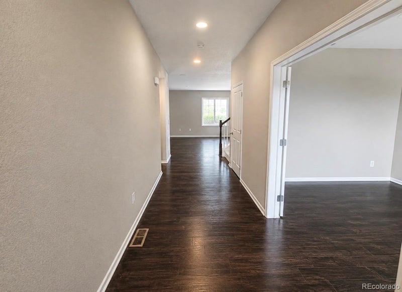 99 N Irvington St, Aurora, CO 80018