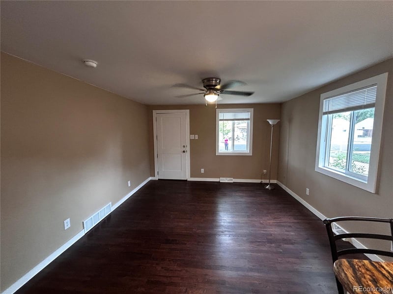 6915 55th Pl, Arvada, CO 80002