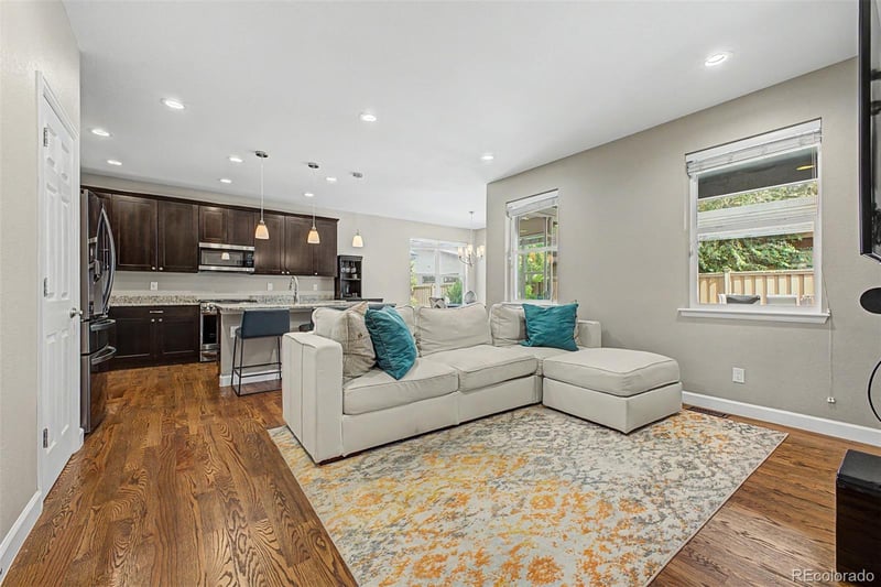 799 Kendall Ct, Lakewood, CO 80214
