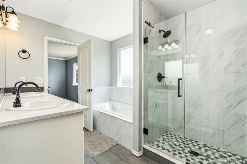 2055 Vineyard Ct, Windsor, CO 80550