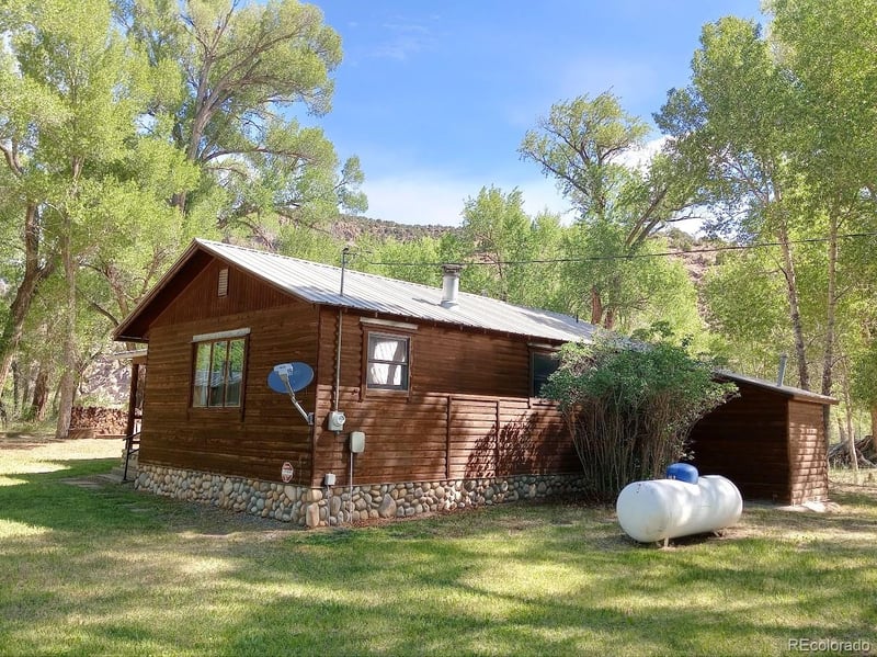 19 Conejos Canyon Rd, Antonito, CO 81120