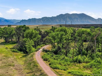 406 S 3rd Ave, Superior, CO 80027