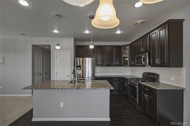 4801 Picadilly Ct, Aurora, CO 80015