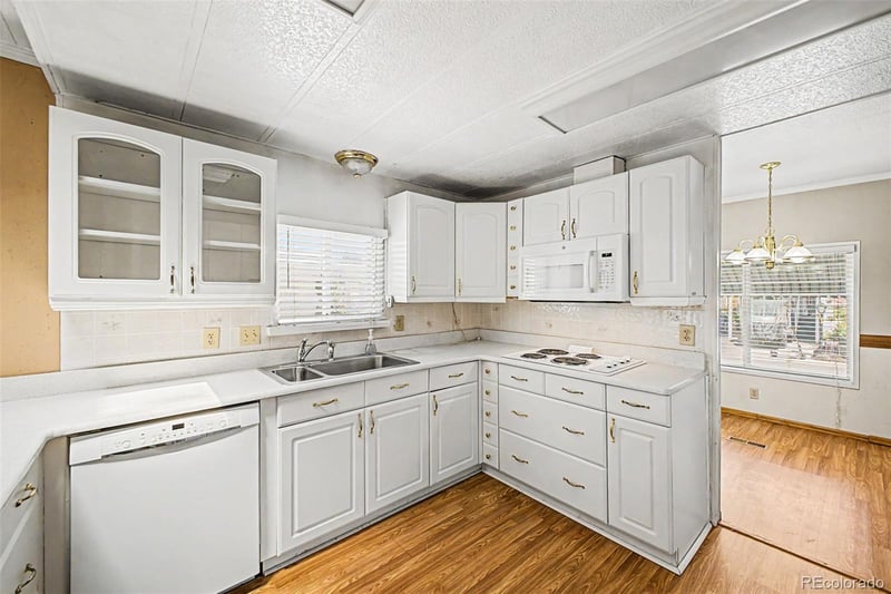 8201 Santa Fe Dr Lot 198, Littleton, CO 80120