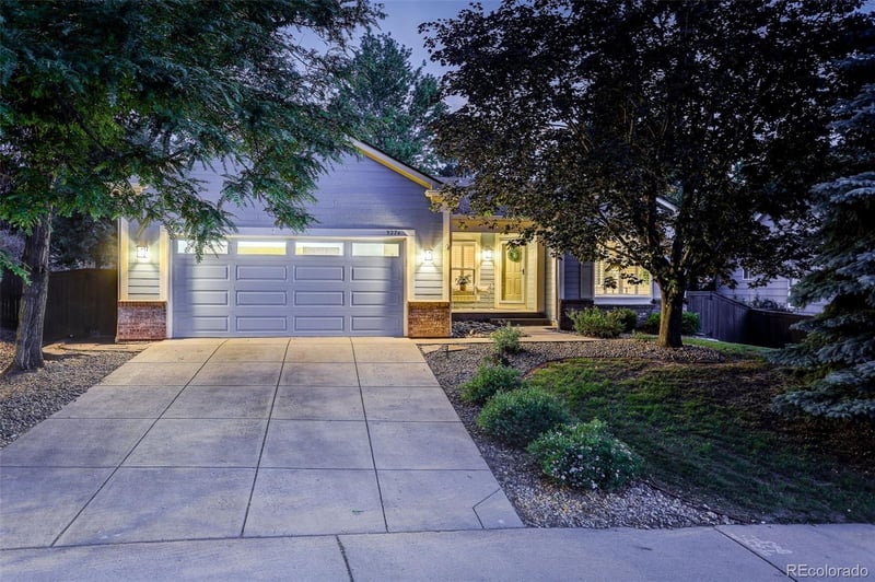 9274 Fox Fire Ln, Littleton, CO 80129