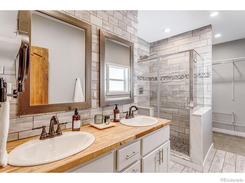 204 Jefferson Ave, Loveland, CO 80537