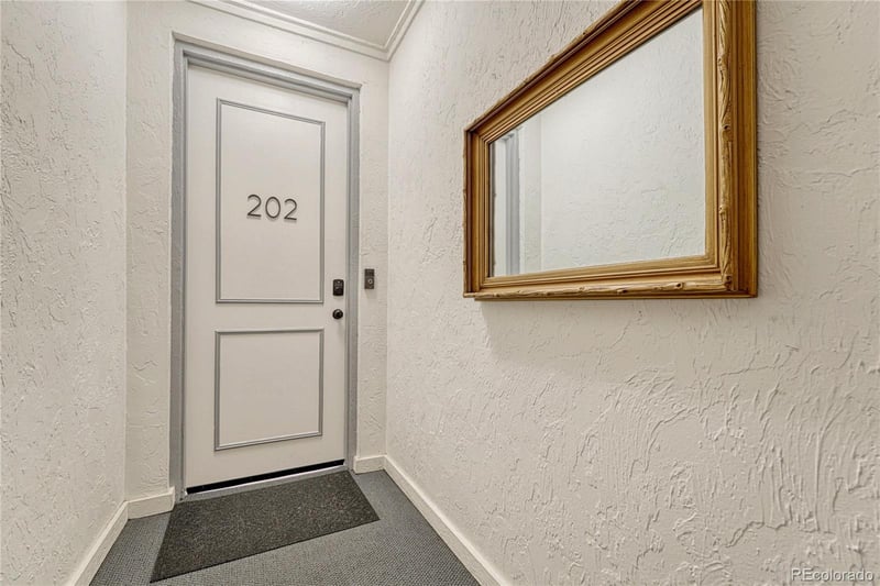 4250 Olive St #202, Denver, CO 80237