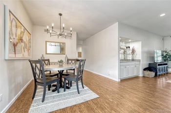 4250 S Olive St #202, Denver, CO 80237