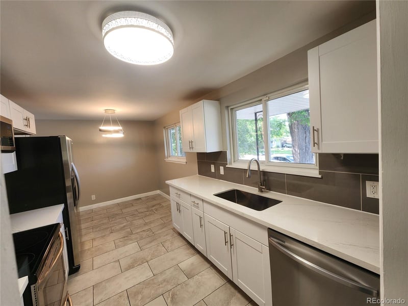 210 Geddes Ave, Littleton, CO 80122